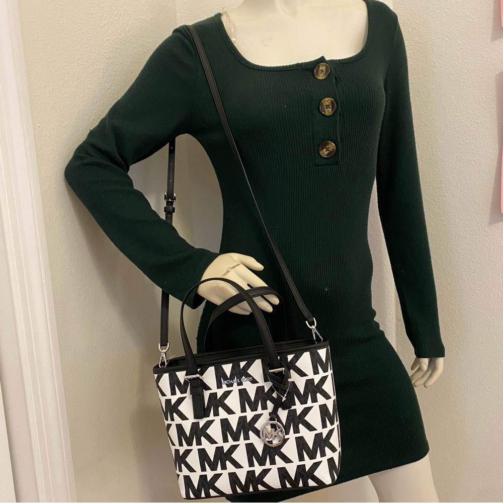 New Michael Kors jet set carryall xs tote convertible crossbody bag - Picture 10 of 13